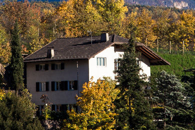 Dorfblick Kaltern Haus